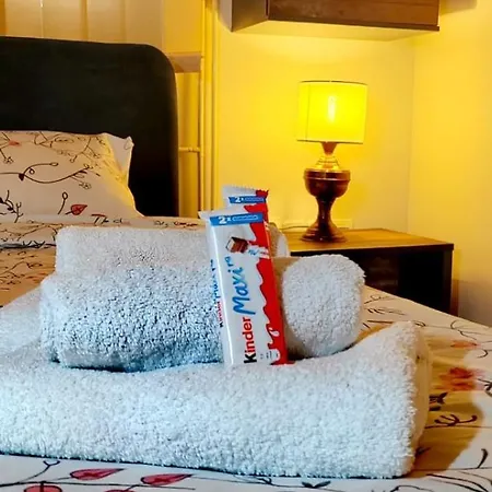 Lux Rose 2 60m2 דירה