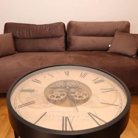 Lux Rose 2 60m2 * קרגיובאק